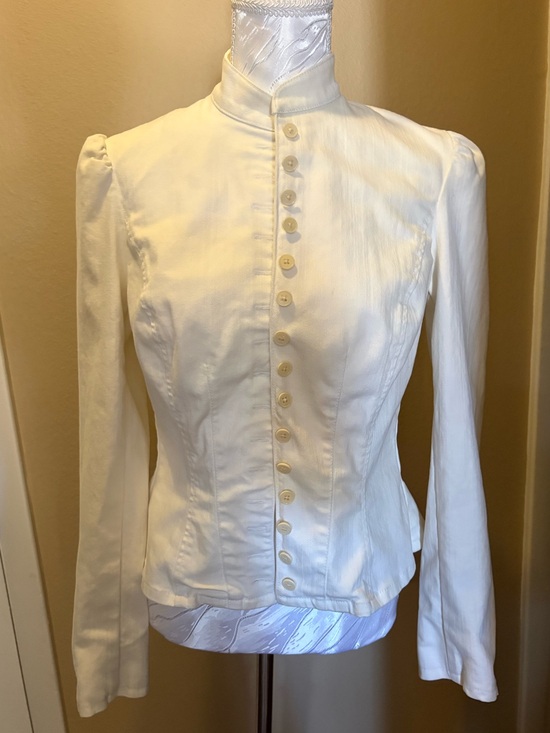 Ralph Lauren Jackets & Blazers - Ralph Lauren Ivory Tailored Button-Front Blazer